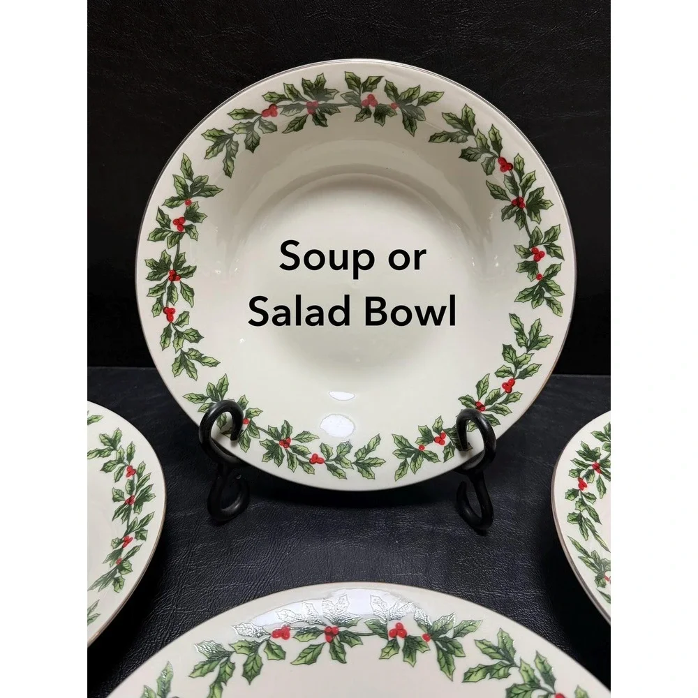 VTG-Set of 20 Formalities by Baum Bros Holly Dinner Plates–Christmas Dinnerware